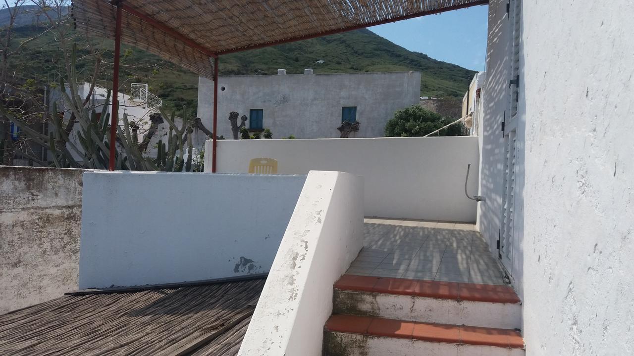 سترومبولي Case La Pergola المظهر الخارجي الصورة